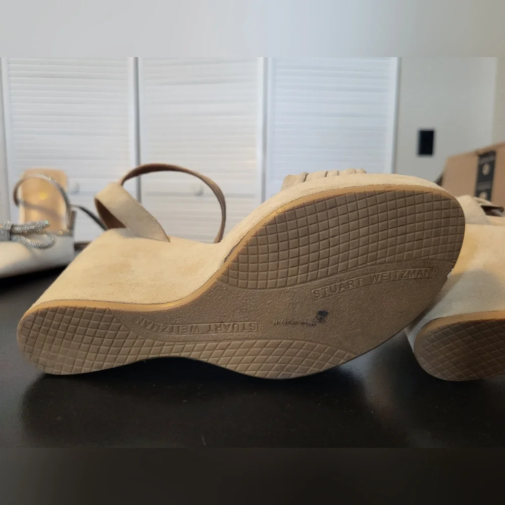 Stuart WeitzmanSundraped Suede Platform Wedge Sandals, Med. Beig - Picture 9 of 11